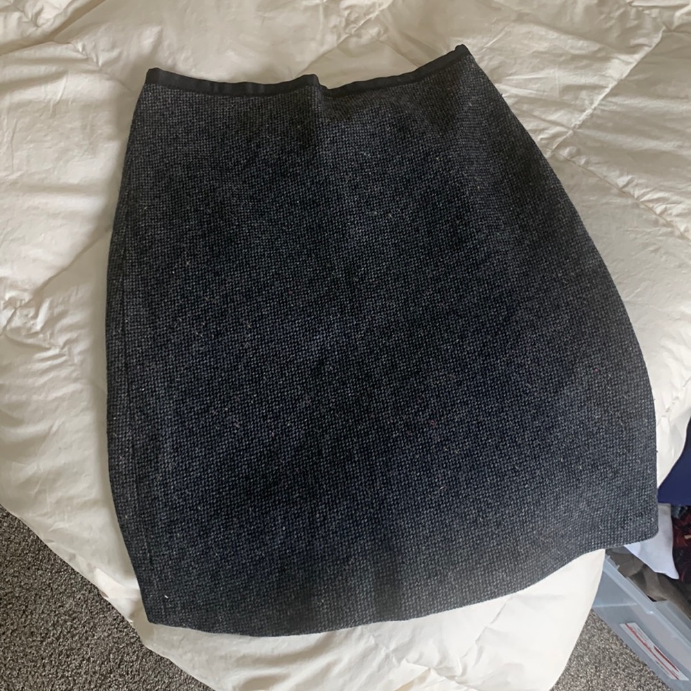 Ann Taylor Petite Gray Skirt